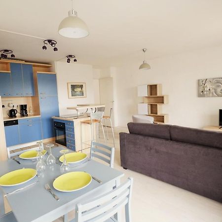 Appartamento 70 M2 Avec Balcons Et Parking Lilla Esterno foto